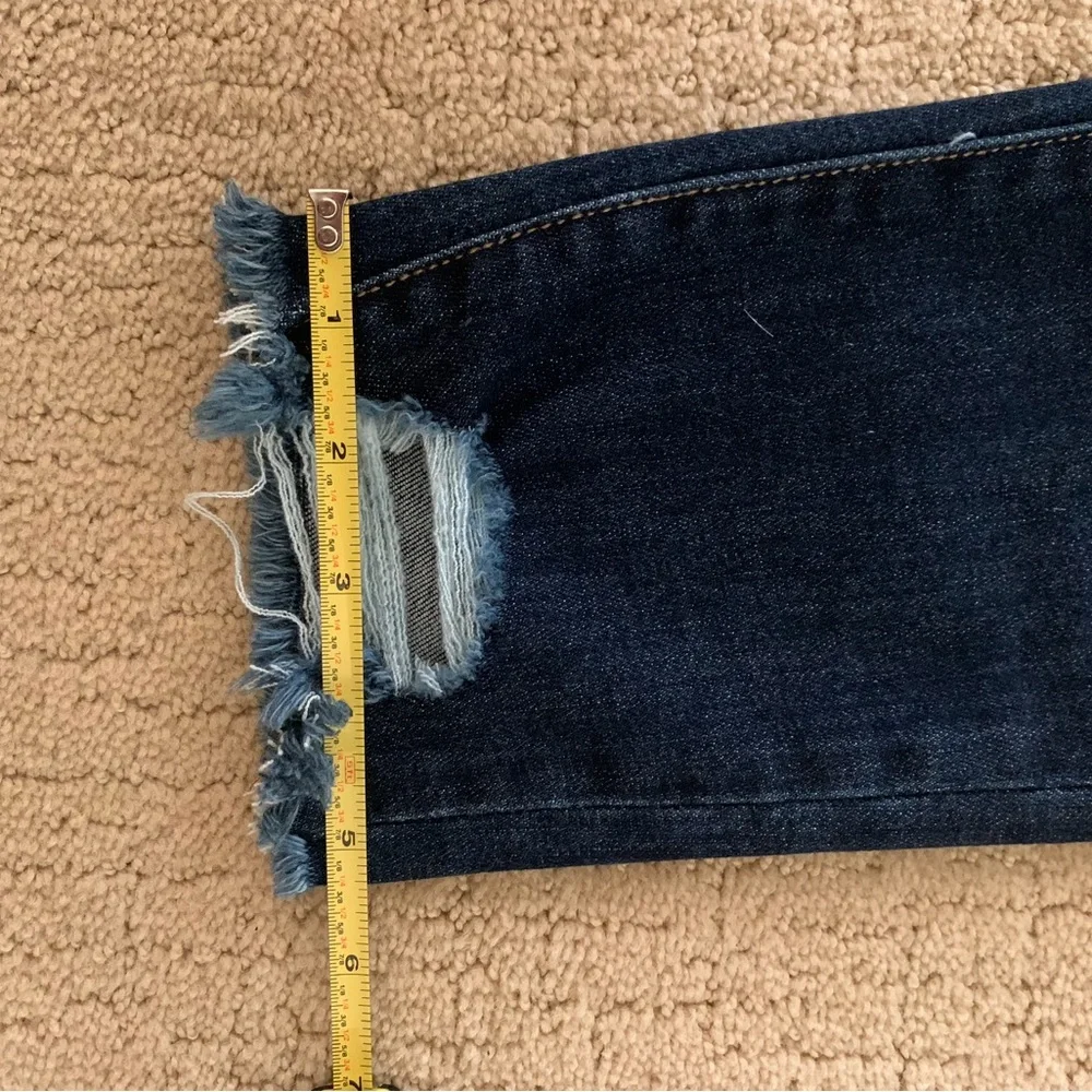 American Eagle Distressed Skinny Jeans - Picture 14 of 16